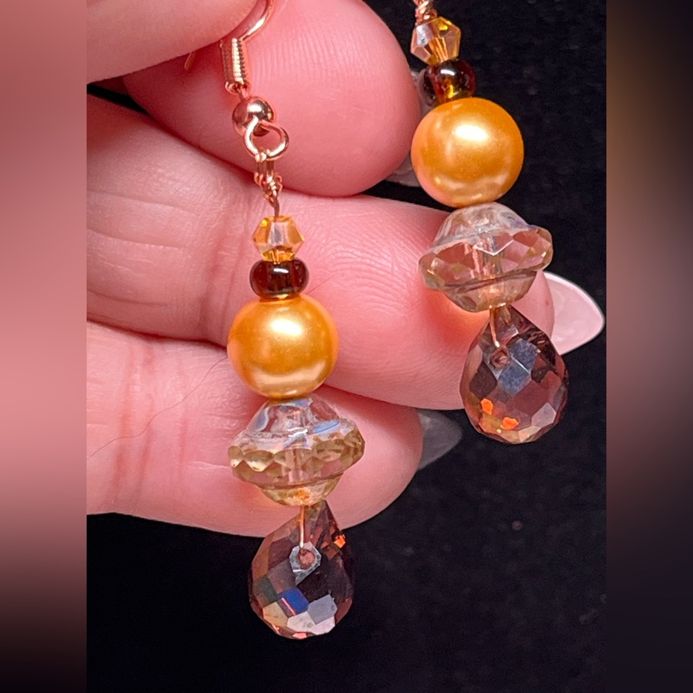 💙🦋Amazing yellow Saturn/Picasso beads imported from Czechoslovakia/rose gold